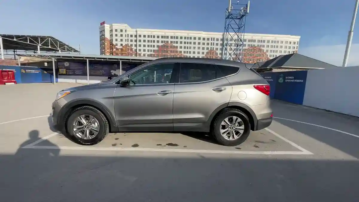 Hyundai Santa Fe 2015 года за 12 235 000 тг. в Шымкент