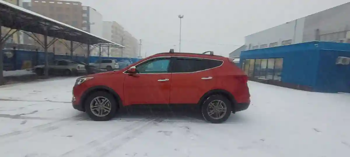 Hyundai Santa Fe 2017 года за 10 000 000 тг. в Алматы