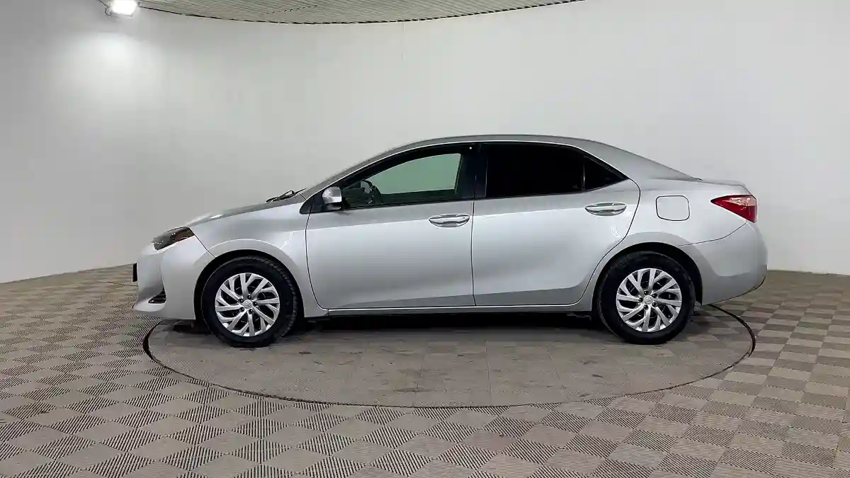 Toyota Corolla 2019 года за 7 770 000 тг. в Шымкент