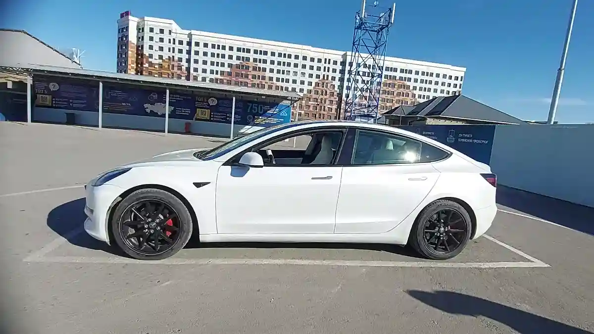 Tesla Model 3 2020 года за 10 000 000 тг. в Шымкент