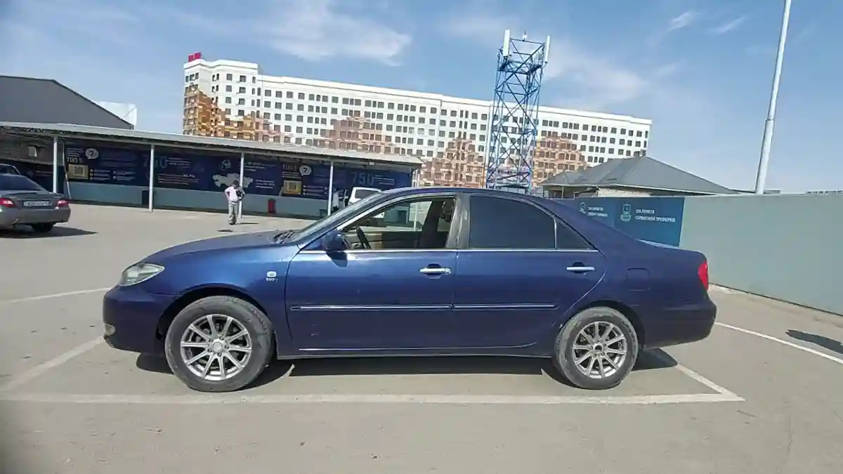 Toyota Camry 2004 года за 4 000 000 тг. в Шымкент