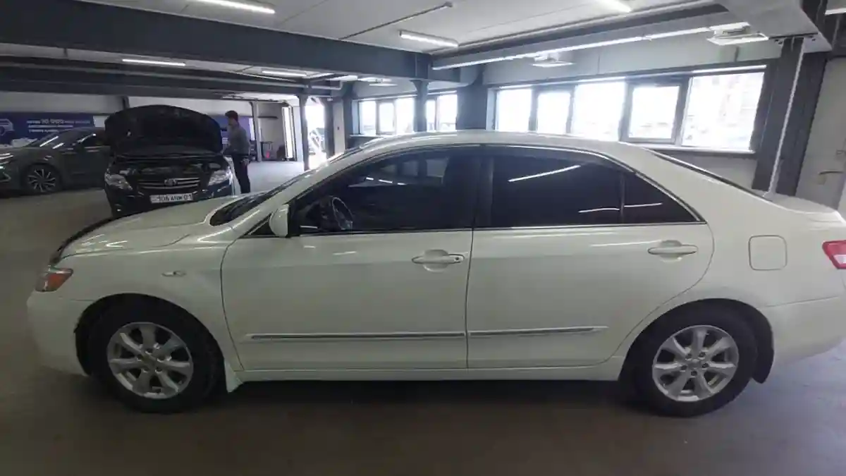 Toyota Camry 2010 года за 6 500 000 тг. в Астана