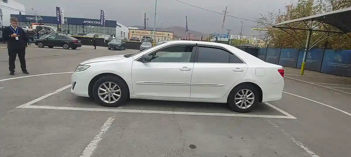 Toyota Camry 2011 года за 6 500 000 тг. в Алматы