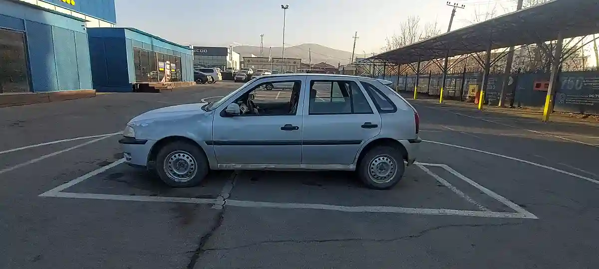 Volkswagen Gol 2004 года за 700 000 тг. в Алматы