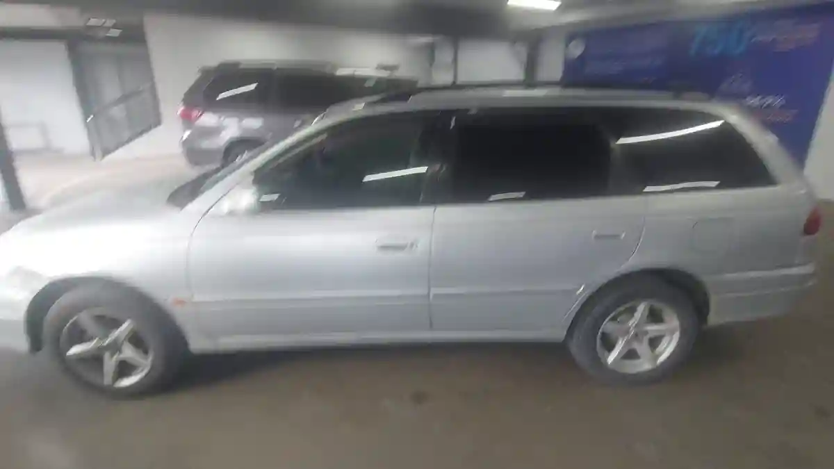 Toyota Caldina 1998 года за 2 000 000 тг. в Астана
