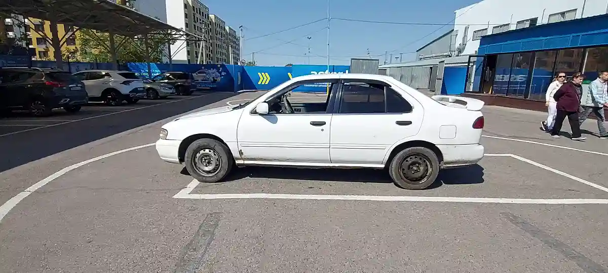 Nissan Sunny 1994 года за 800 000 тг. в Алматы