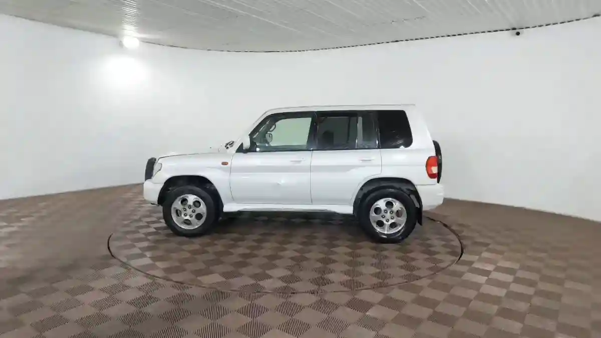 Mitsubishi Pajero iO 1999 года за 1 990 000 тг. в Шымкент