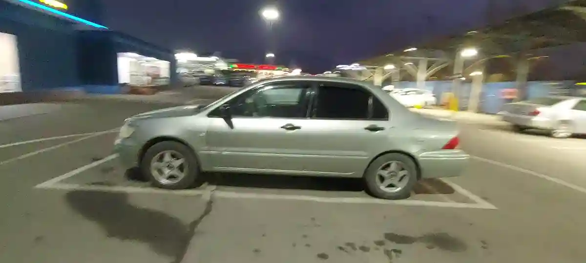 Mitsubishi Lancer 2001 года за 1 100 000 тг. в Алматы