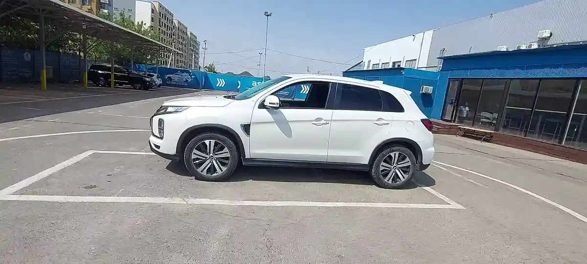 Mitsubishi Outlander Sport 2021 года за 9 000 000 тг. в Алматы