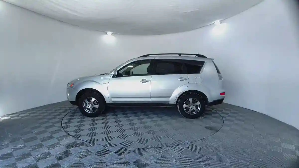 Mitsubishi Outlander 2010 года за 6 200 000 тг. в Павлодар