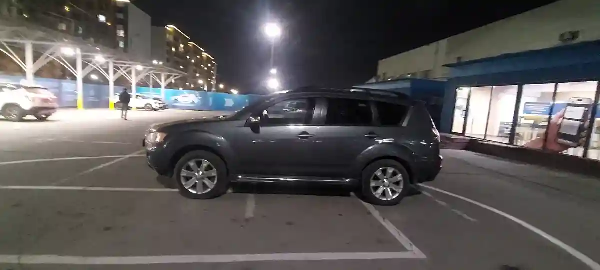 Mitsubishi Outlander 2011 года за 4 400 000 тг. в Алматы