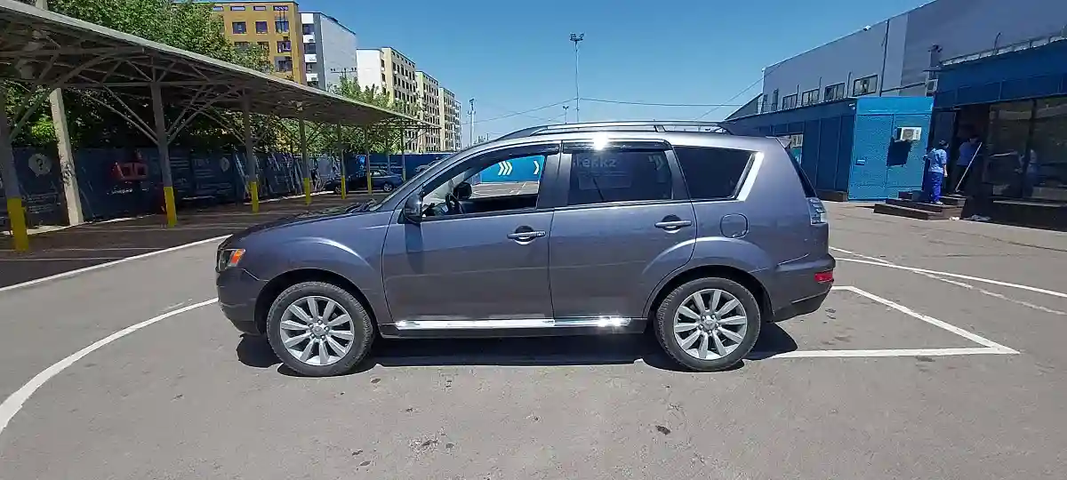 Mitsubishi Outlander 2010 года за 6 200 000 тг. в Алматы