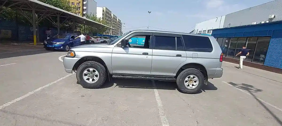 Mitsubishi Montero Sport 2000 года за 3 500 000 тг. в Алматы
