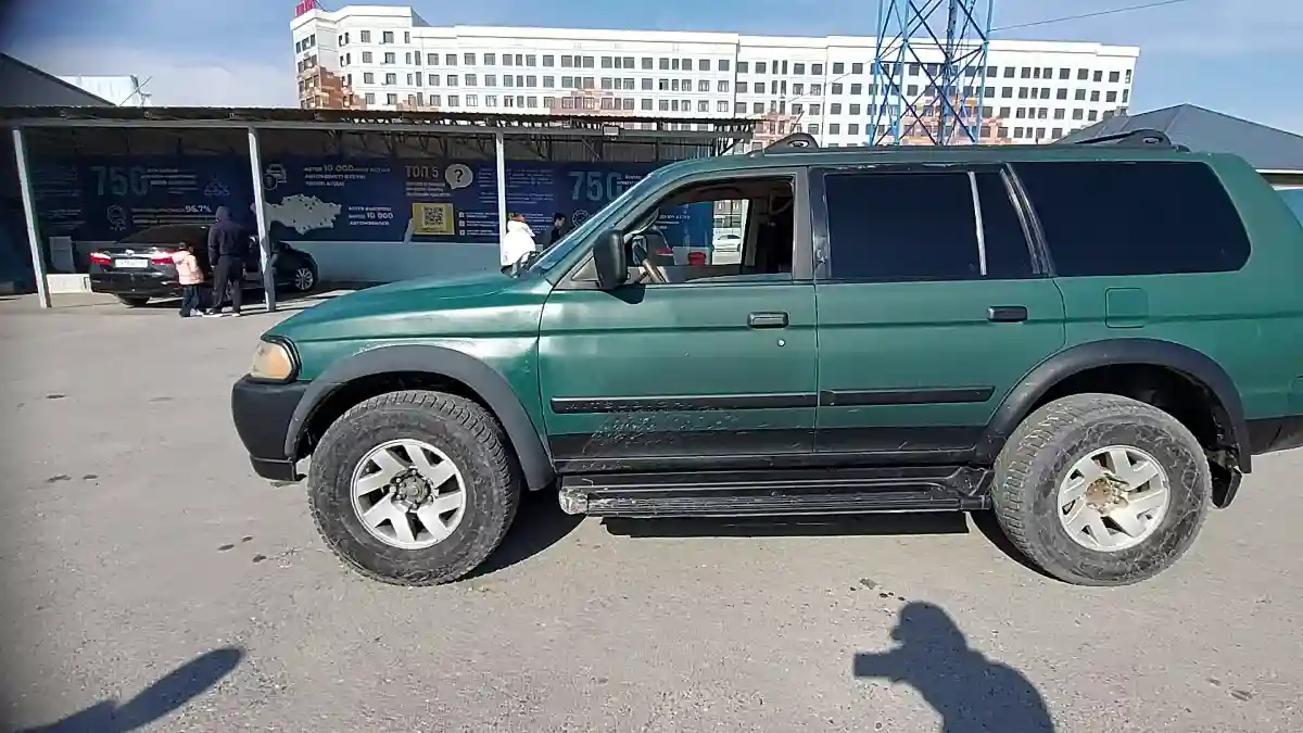 Mitsubishi Montero Sport 2000 года за 3 000 000 тг. в Шымкент