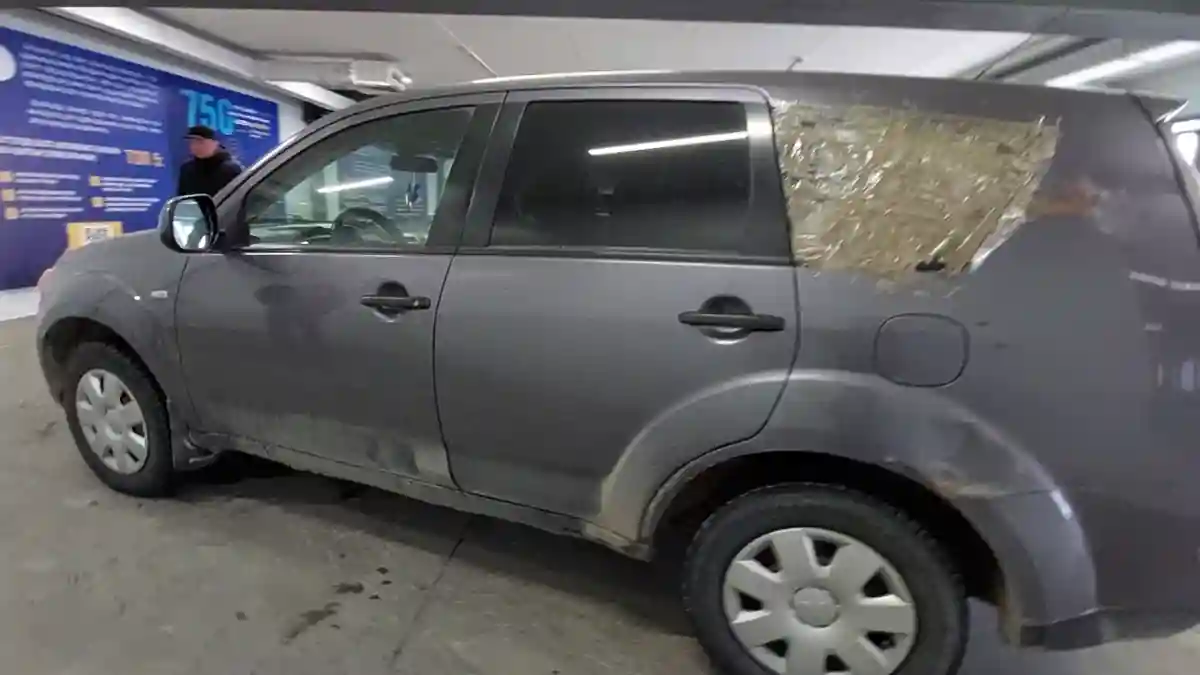 Mitsubishi Outlander 2006 года за 5 000 000 тг. в Астана