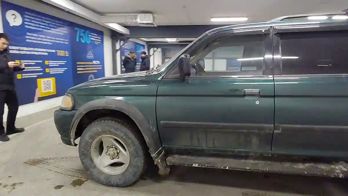 Mitsubishi Montero Sport 2001 года за 4 500 000 тг. в Астана