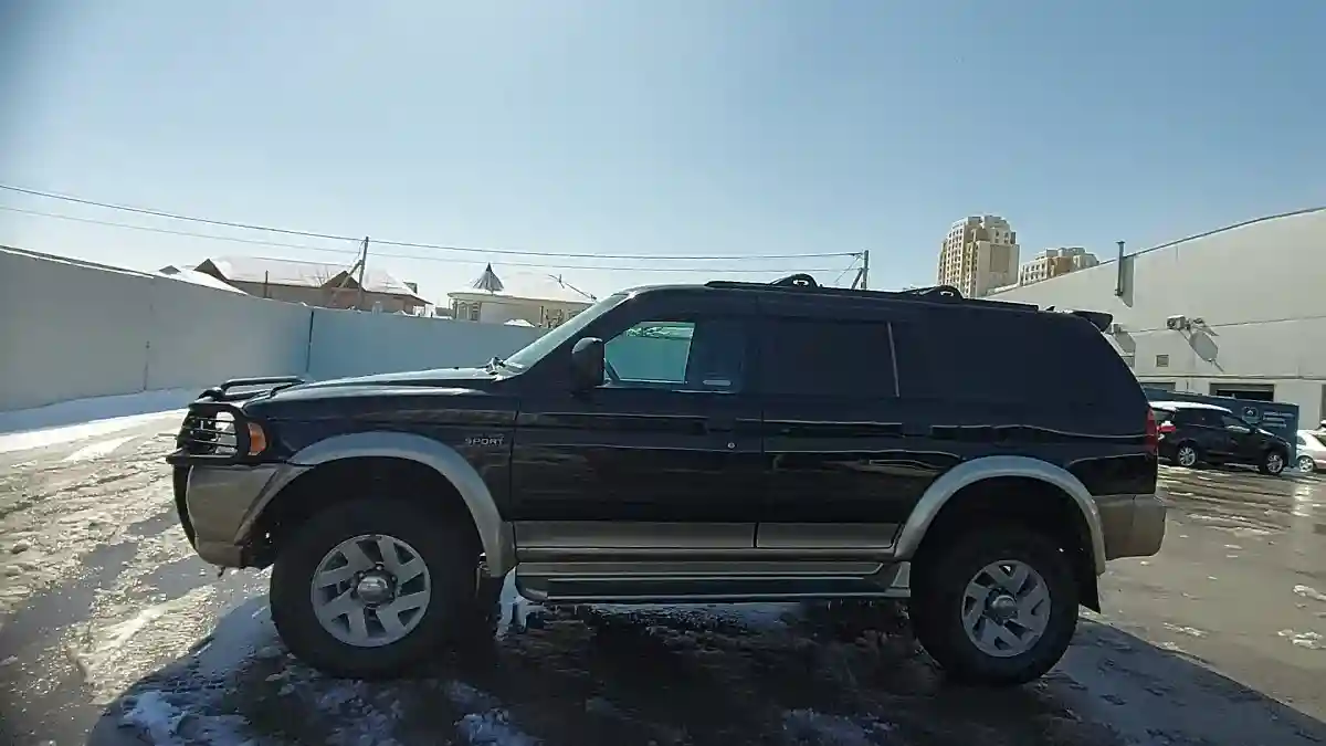 Mitsubishi Montero Sport 2000 года за 5 500 000 тг. в Шымкент