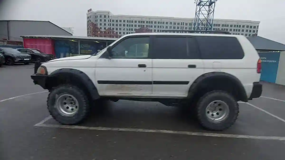 Mitsubishi Montero Sport 1999 года за 3 200 000 тг. в Шымкент