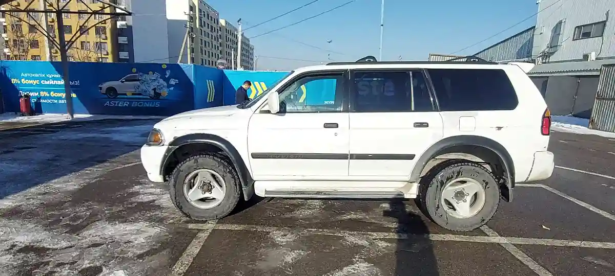 Mitsubishi Montero 2000 года за 3 500 000 тг. в Алматы