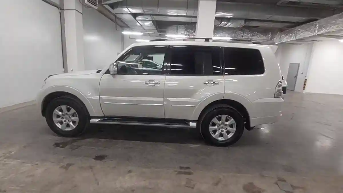 Mitsubishi Pajero 2021 года за 16 990 000 тг. в Астана