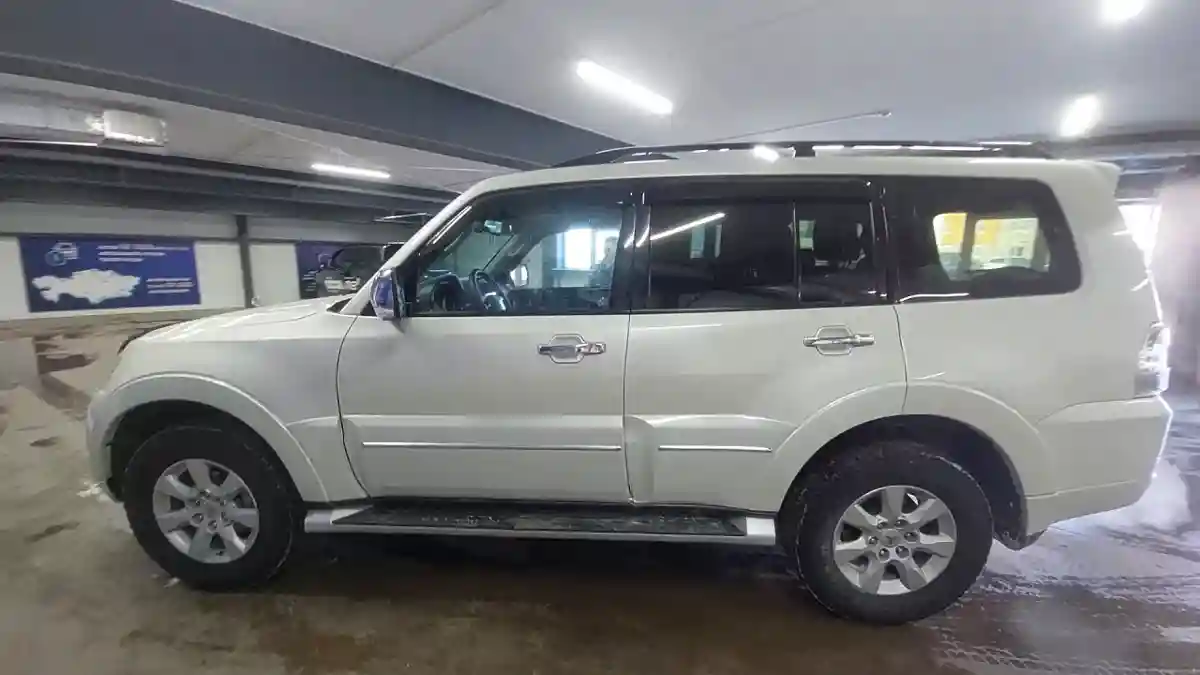 Mitsubishi Pajero 2021 года за 17 000 000 тг. в Астана