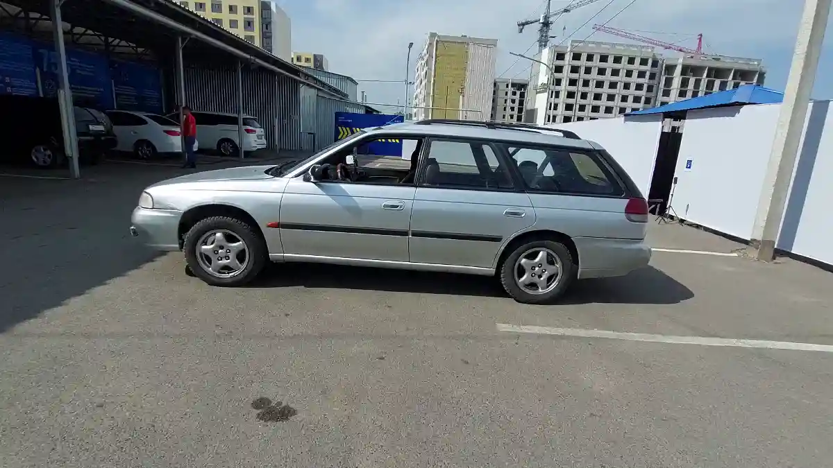 Subaru Legacy 1995 года за 990 000 тг. в Алматы