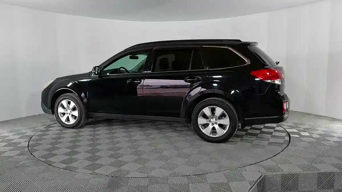 Subaru Outback 2010 года за 6 489 000 тг. в Актау