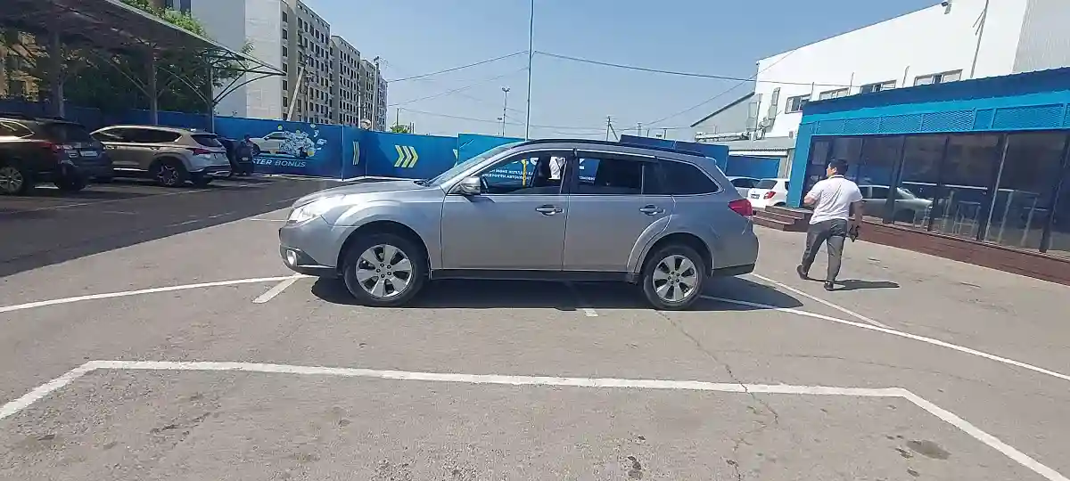 Subaru Outback 2010 года за 7 000 000 тг. в Алматы