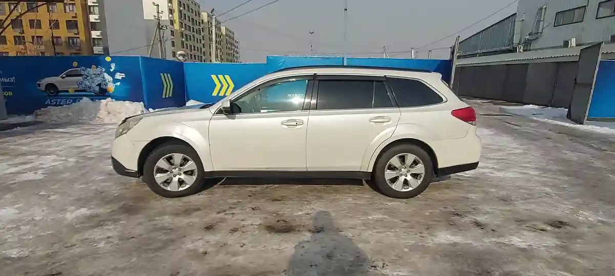 Subaru Outback 2012 года за 7 000 000 тг. в Алматы