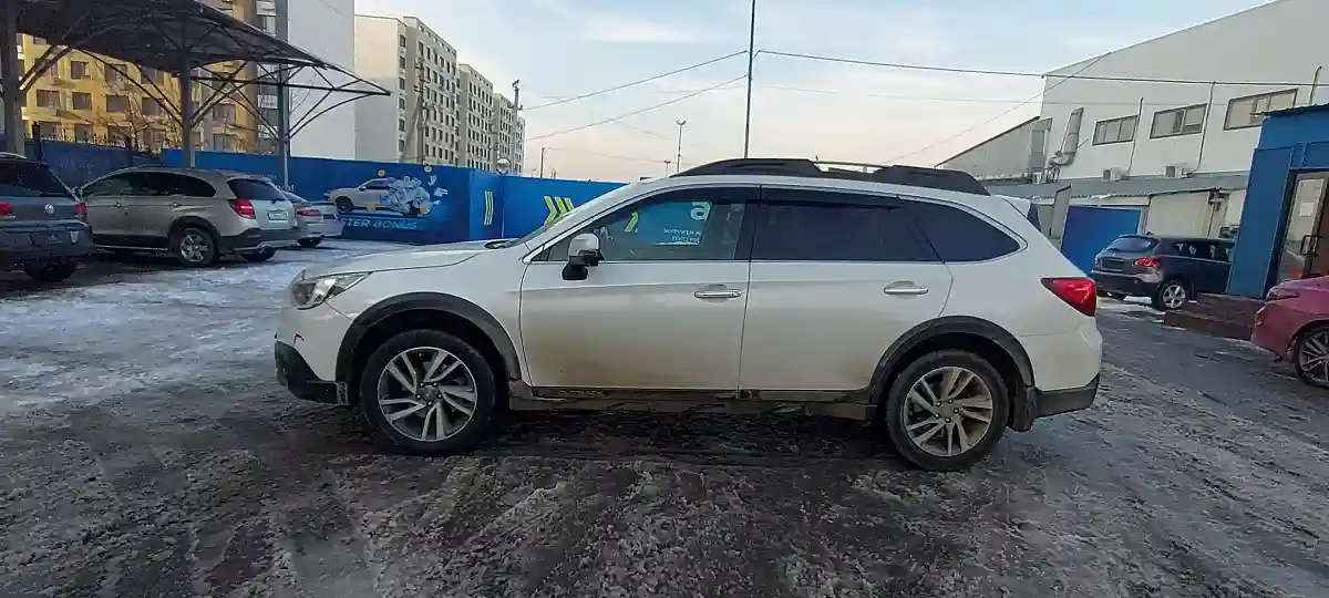 Subaru Outback 2017 года за 11 500 000 тг. в Алматы