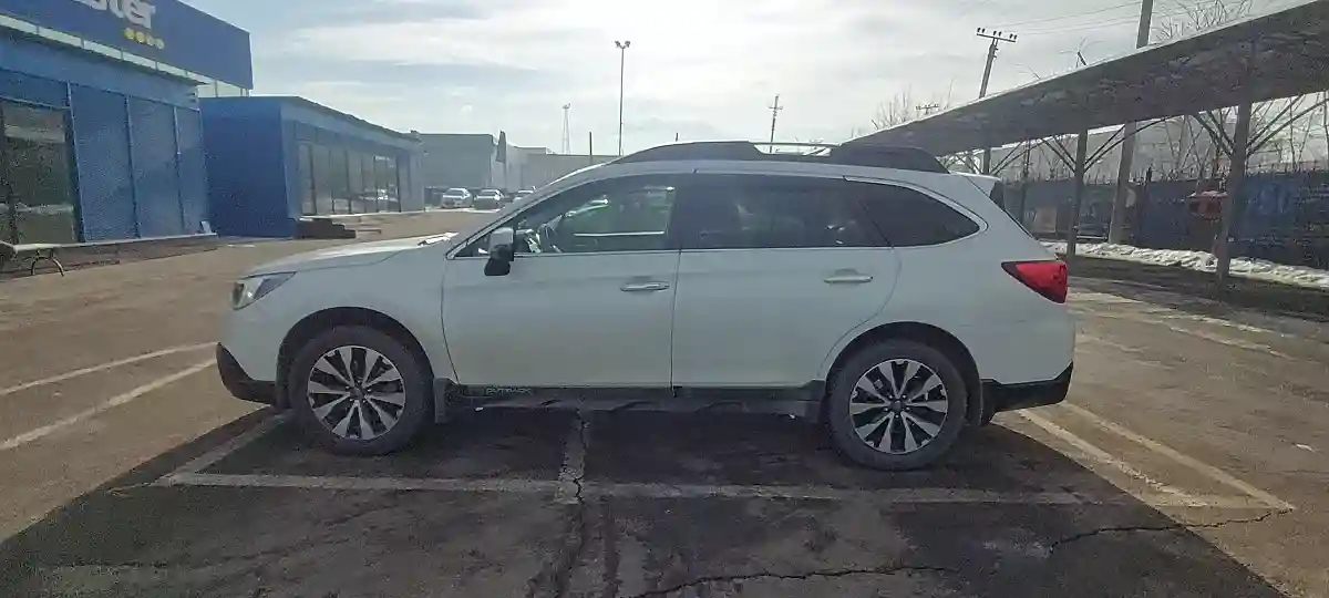 Subaru Outback 2017 года за 12 000 000 тг. в Алматы