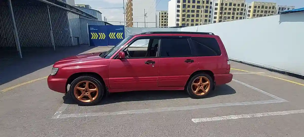 Subaru Forester 2000 года за 2 000 000 тг. в Алматы