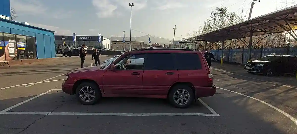 Subaru Forester 2001 года за 2 000 000 тг. в Алматы