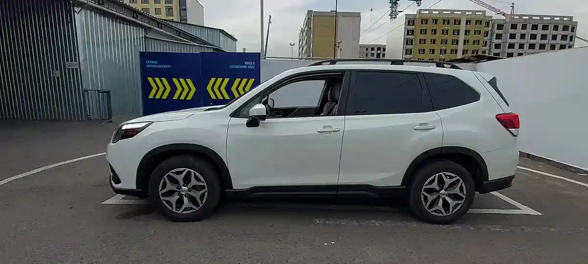 Subaru Forester 2022 года за 14 000 000 тг. в Алматы