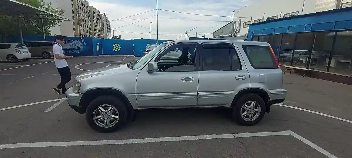Honda CR-V 1999 года за 3 500 000 тг. в Алматы