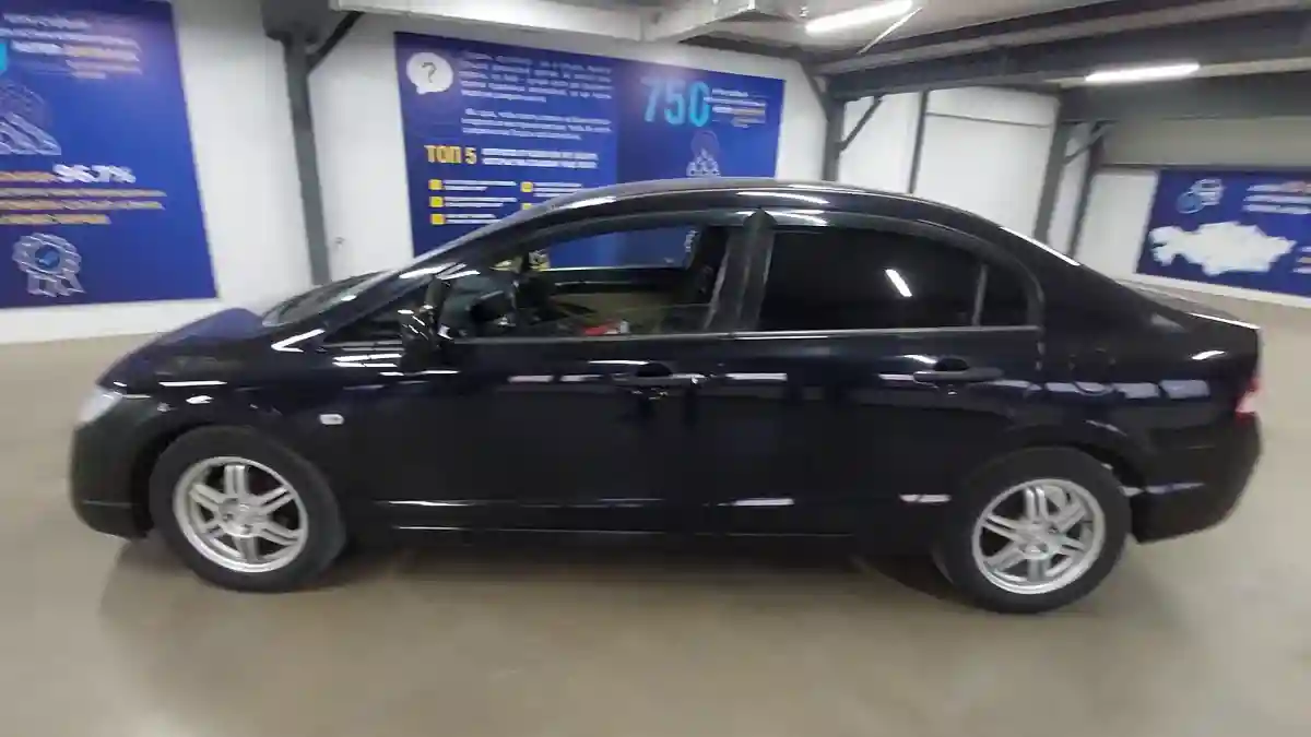 Honda Civic 2006 года за 4 500 000 тг. в Астана