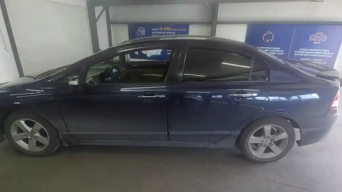 Honda Civic 2007 года за 3 750 000 тг. в Астана