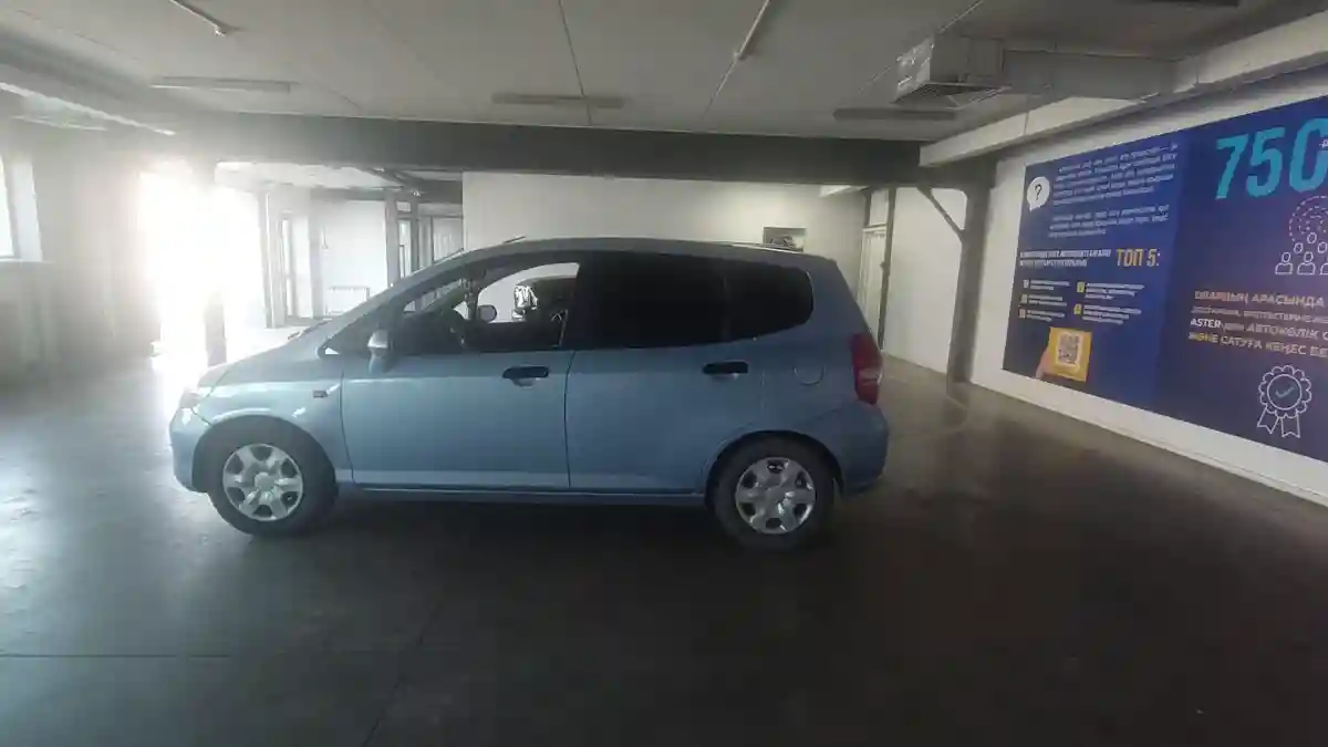 Honda Jazz 2002 года за 3 300 000 тг. в Астана