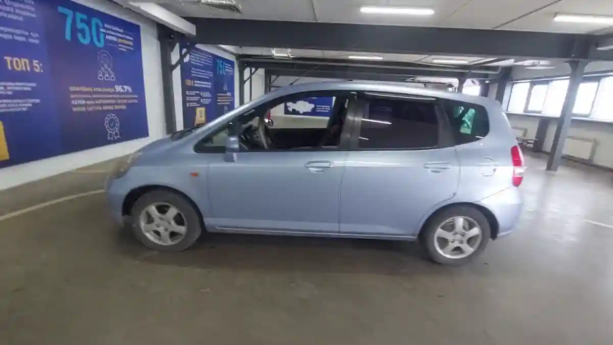 Honda Jazz 2003 года за 3 500 000 тг. в Астана