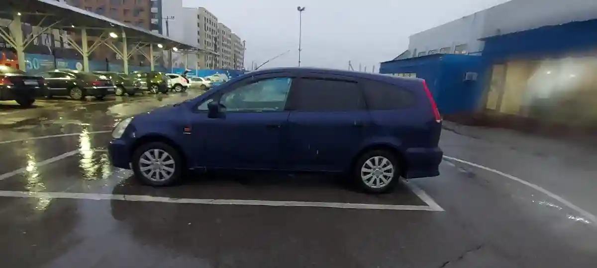 Honda Stream 2001 года за 4 000 000 тг. в Алматы