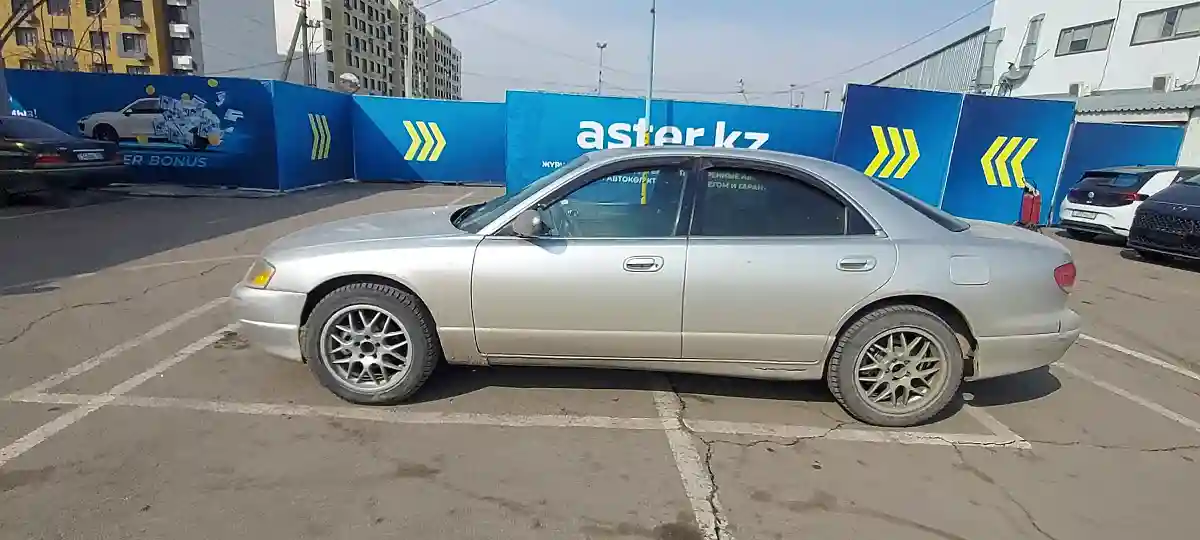 Mazda Millenia 2001 года за 2 000 000 тг. в Алматы