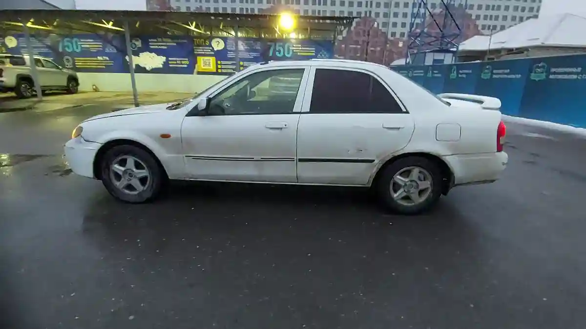 Mazda 323 2002 года за 1 500 000 тг. в Шымкент