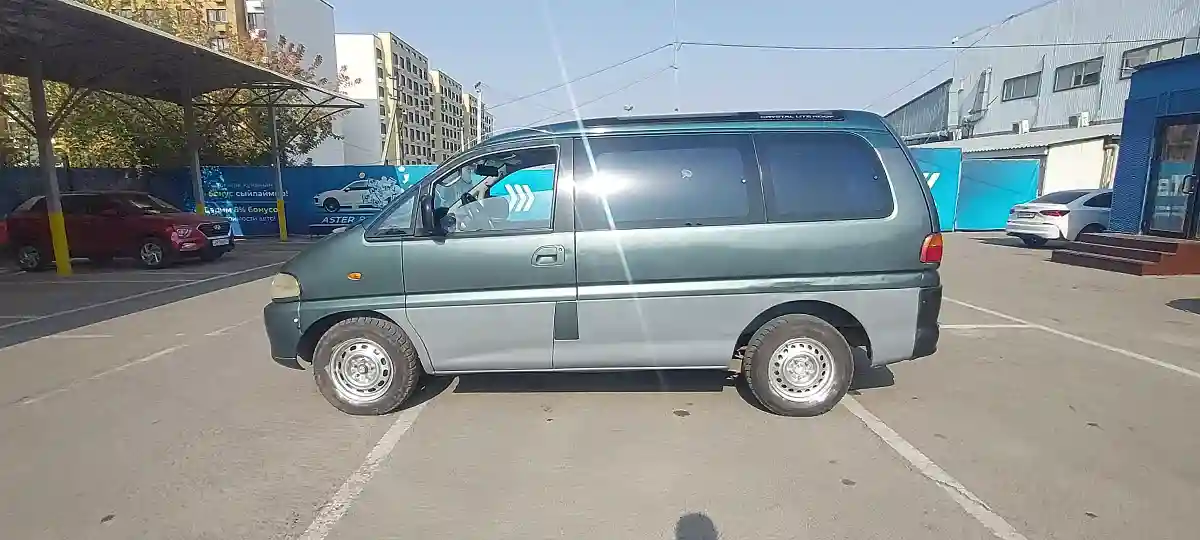 Mitsubishi Space Gear 1995 года за 1 800 000 тг. в Алматы