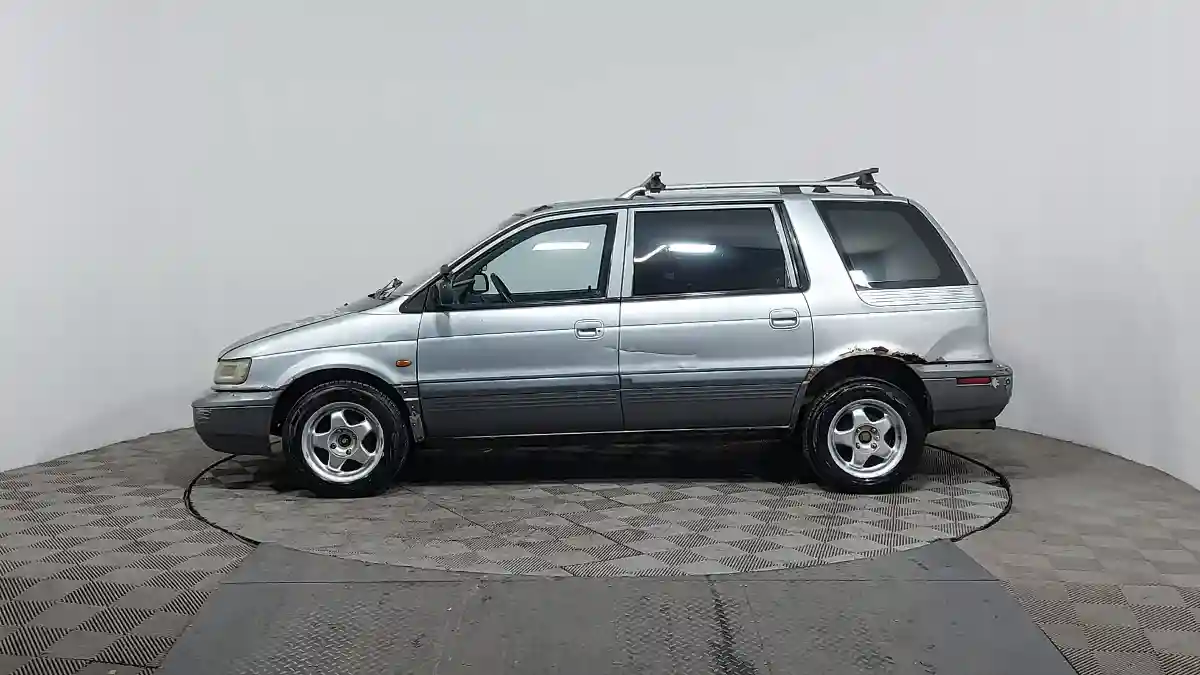 Mitsubishi Space Wagon 1992 года за 500 000 тг. в Астана
