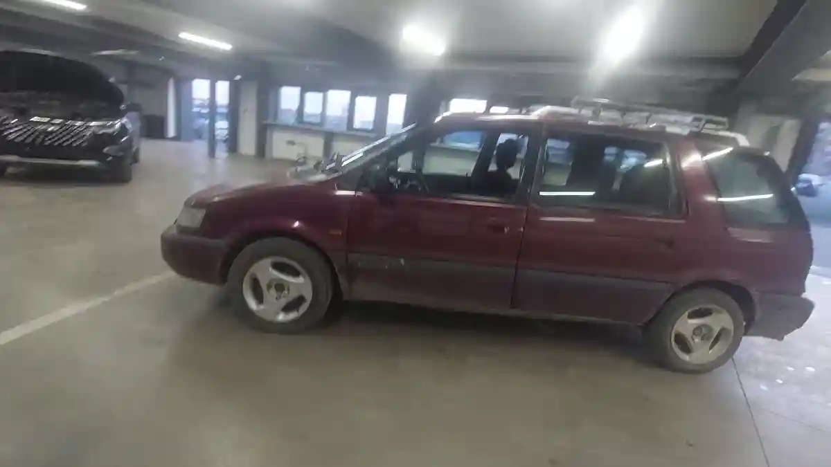 Mitsubishi Space Wagon 1993 года за 1 000 000 тг. в Астана