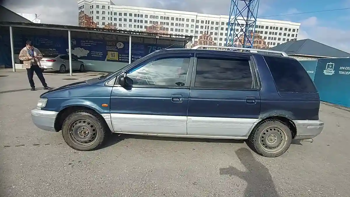 Mitsubishi Space Wagon 1994 года за 1 000 000 тг. в Шымкент