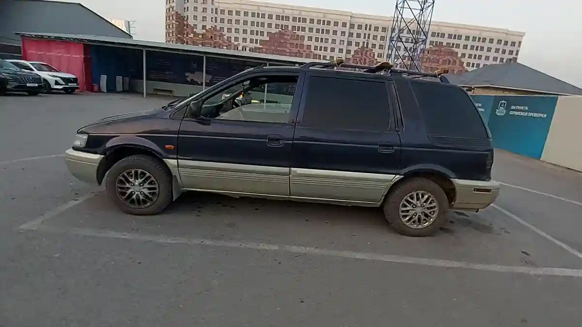 Mitsubishi Space Wagon 1996 года за 1 000 000 тг. в Шымкент