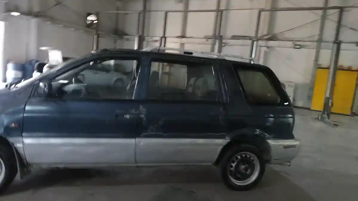 Mitsubishi Space Wagon 1994 года за 390 000 тг. в Шымкент