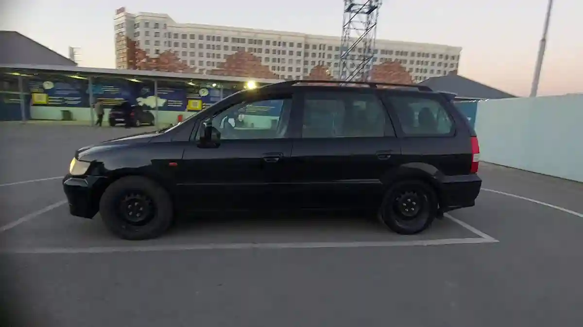 Mitsubishi Space Wagon 1999 года за 3 000 000 тг. в Шымкент