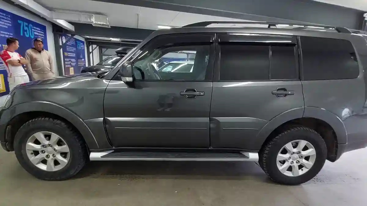 Mitsubishi Pajero 2011 года за 10 500 000 тг. в Астана